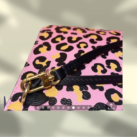 Louis Vuitton Pink Cheetah Wild at Heart Neverfull Pochette MM or GM Wristlet 18 - Picture 10 of 12